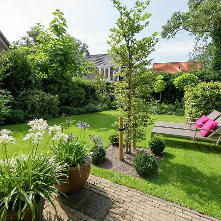 Dom wakacyjny In Near Bergerbos Forest *